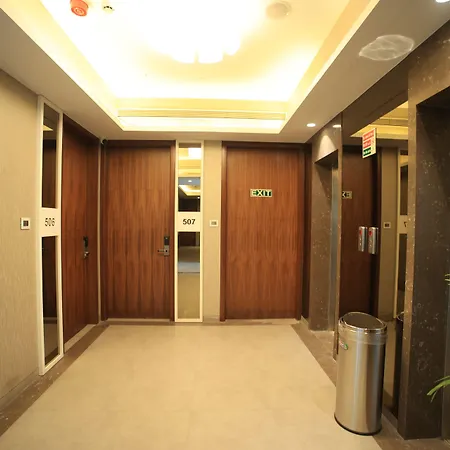 Hotel The Byke Delotel Mumbai