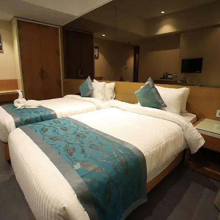 The Byke Delotel 3*