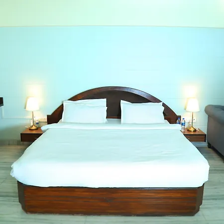 Hotel Country By Turtle & - Airport