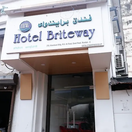 Briteway Hotel 3*