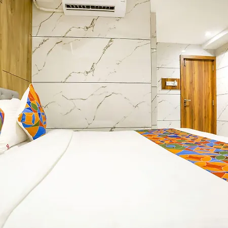 Hotel Fabhotel Shubham Mumbai