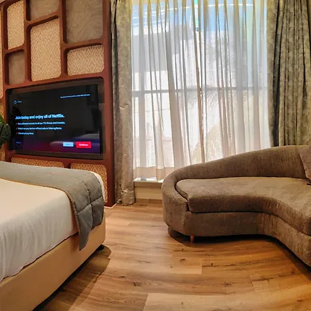 Maxxvalue Midc - Andheri Hotel 3*