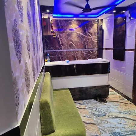 Tip Residency Hotel
