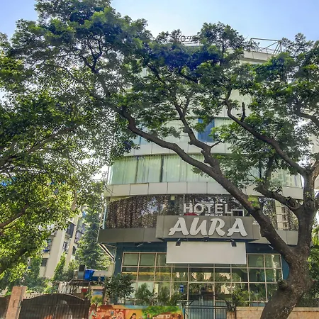Hotel Aura - Near Malad Link Road