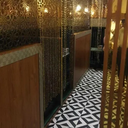 Affari Mumbai