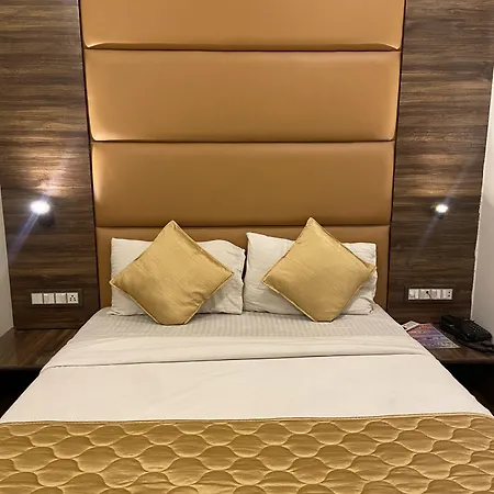 Blue Wellington - Near Airport Hotel 3*