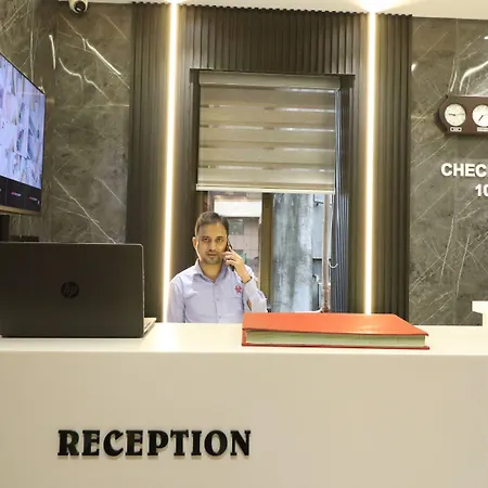 Hotel National 2*