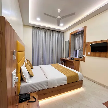 Hotel National Mumbai