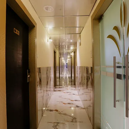 Fabhotel Prime Land - Nr Bkc 3*