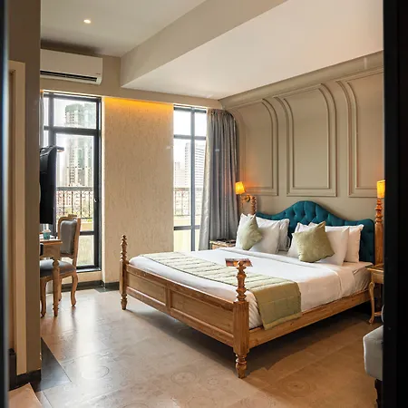 Arnna-Nesco Goregaon Hotel 4*