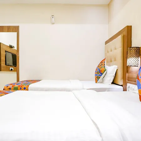 Fabhotel Amber Palace - Nr & Csmt Station Hotel