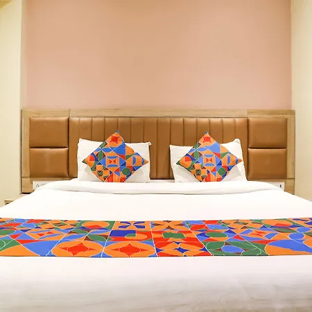 Hotel Fabexpress Divine Hospitality Mumbai