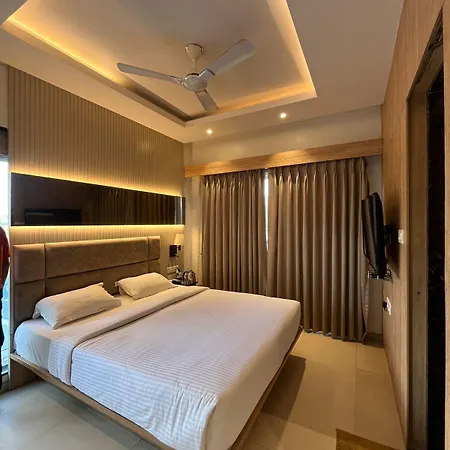 Hotel Residency Malad 3*