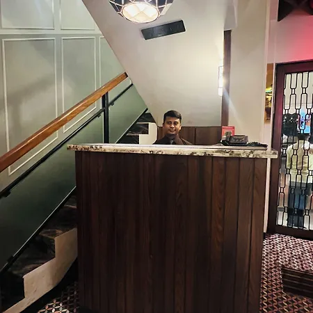 Residency Malad Hotel