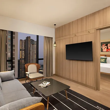 Hotel Moxy Andheri West 5*