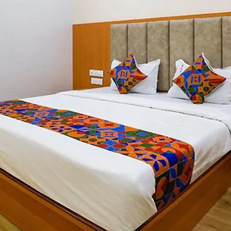 Fabhotel 7 Square - Nr Bkc Hotel