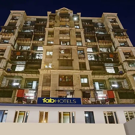 Fabhotel Amber Crop 3*