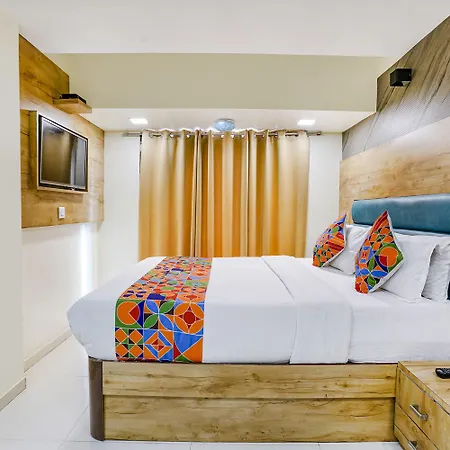 Fabhotel Amber Crop Hotel