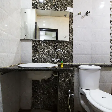 Fabhotel Amber Crop Hotel 3*