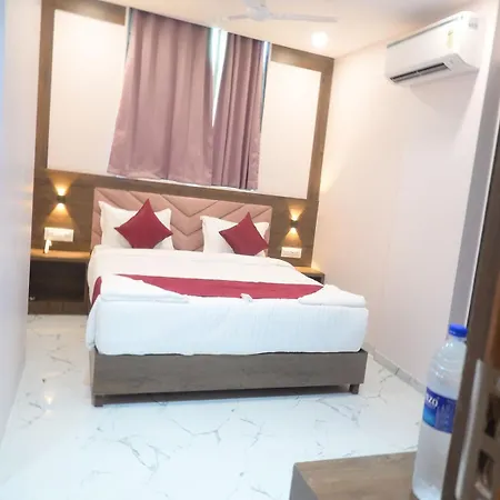 Classy Comfort Near Exhibition Centre Nesco