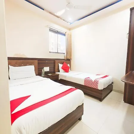 Avion Park Executive