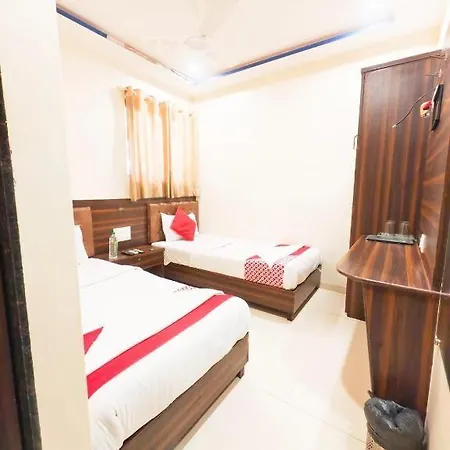 Avion Park Executive Hotel