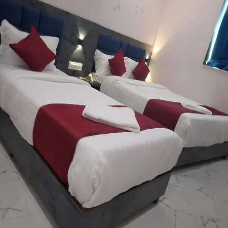 Classy Comfort Near Exhibition Centre Nesco 2* Mumbai
