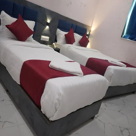 Classy Comfort Near Exhibition Centre Nesco 2* Mumbai