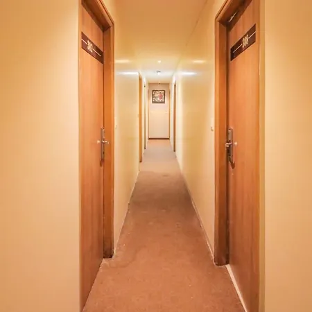Akasa Residency Near T-2 International Airport Bed & Breakfast Mumbai