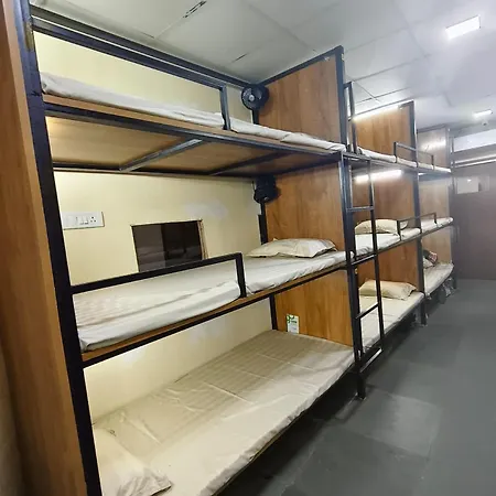 Hostel Hans