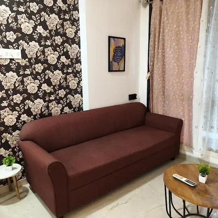 Iuc 301 Private 1bhk 3 Min Nesco Nirlon * Mumbai