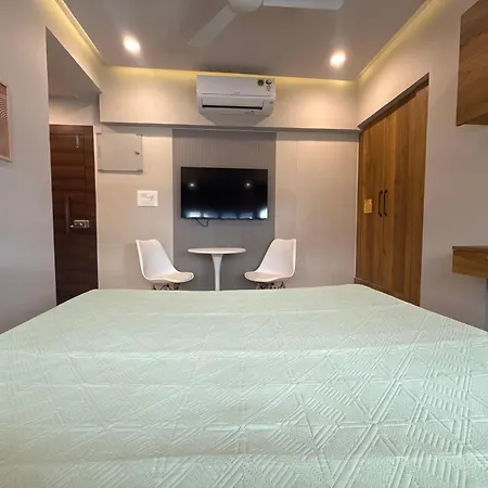 Apartment Bandra's Prime Mumbai