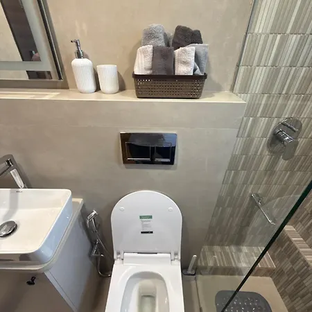 Apartment Bandra's Prime *