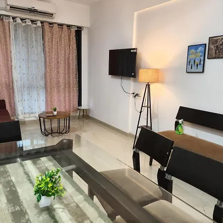 Apartment Iuc 301 Private 1bhk 3 Min Nesco Nirlon *