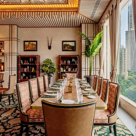 The St. Regis 5*