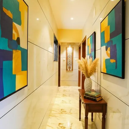 Hotel Fabhotel Ratna Mahal 3*