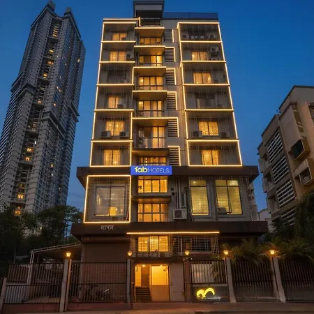Fabhotel Rio House