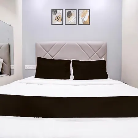 O Class Hotel