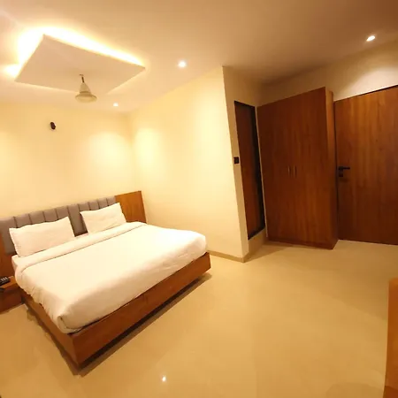 Lancaster 3* Mumbai