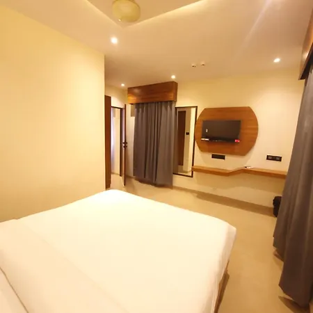 Lancaster 3* Mumbai