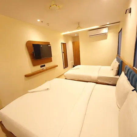Hotel Lancaster 3*