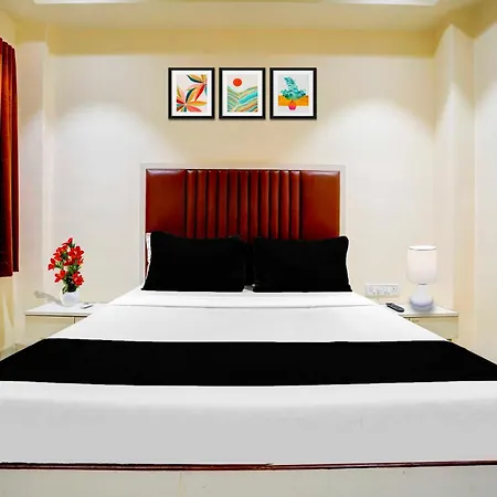 Townhouse Ulhasnagar Railway Station Hotel