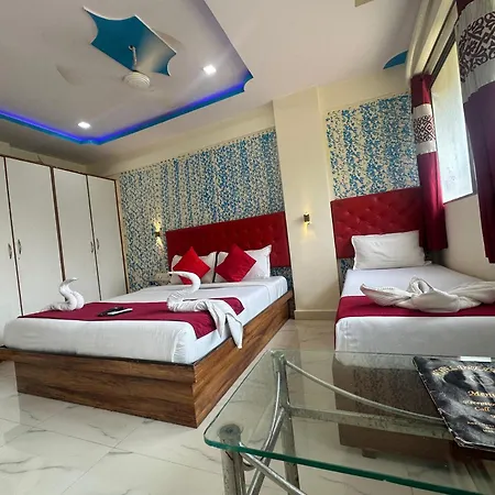Hotel Relax Residency