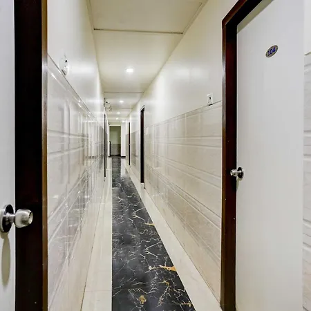 Townhouse Ulhasnagar Railway Station Hotel