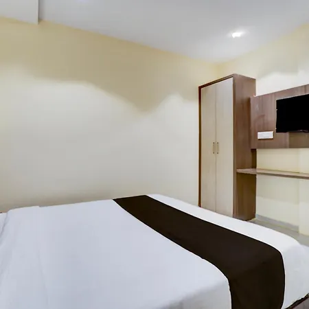 O Casa Royal Residency Hotel 3*