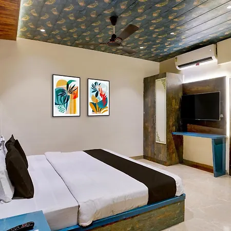 Hotel O Versova Mumbai