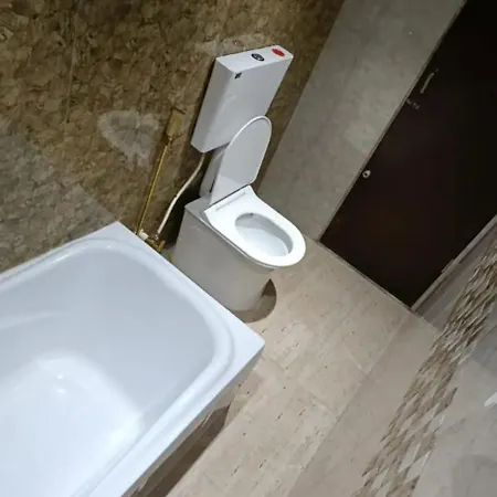 Seaface Bldg 1bhk 0r 2 Bhk 0r Pvt Luxe Service Flat, Apartment