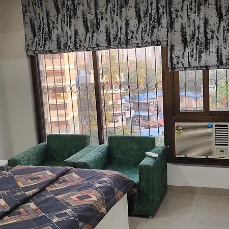 1 Bhk In The Heart Of Bandra *