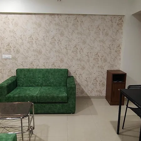 Apartment 1 Bhk In The Heart Of Bandra *