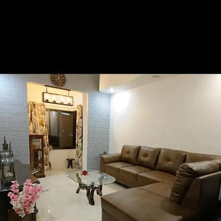 Apartment Seaface Bldg 1bhk 0r 2 Bhk 0r Pvt Luxe Service Flat,